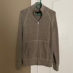 NWOT Banana Republic Men’s Italian Yarn Zip-Up Sweater. Size Large.